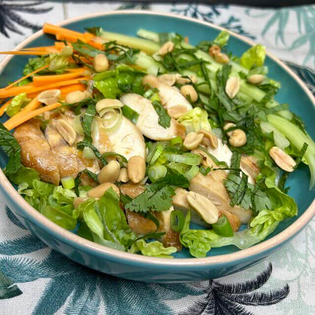 Salade-asiatique-poulet-marine