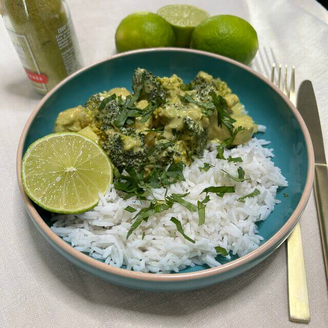 curry thai poulet brocoli