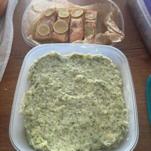 Papillote de saumon et purée de brocolis & kiri