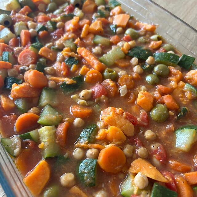 Tajine végétarien patates douces et légumes